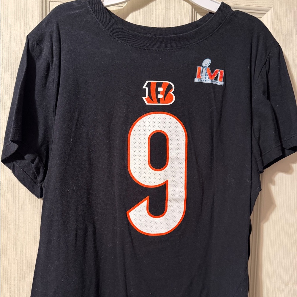 Woman’s Joe Burrow Super Bowl shirt